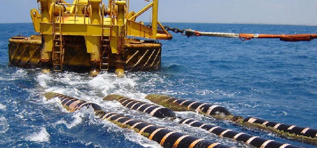 Ξεκινά άμεσα η κατασκευαστική φάση της διασύνδεσης Νάξου - Σαντορίνης Ξεκινά άμεσα η κατασκευαστική φάση της διασύνδεσης Νάξου - Σαντορίνης